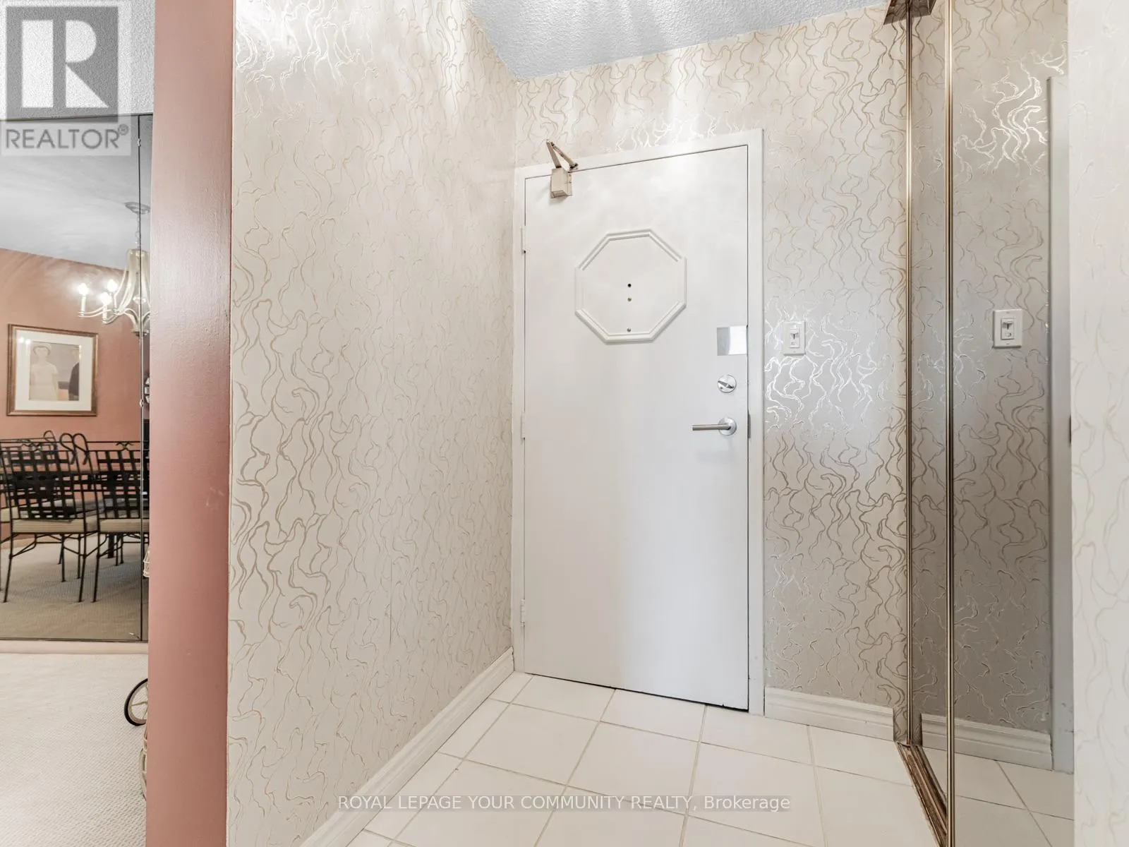 508 - 7811 YONGE STREET