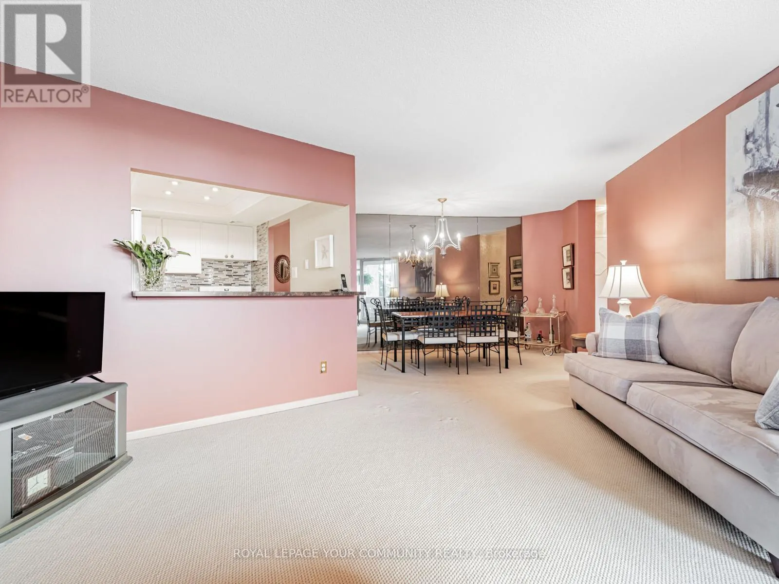 508 - 7811 YONGE STREET