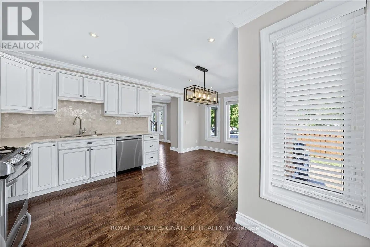 1245 HURON COURT