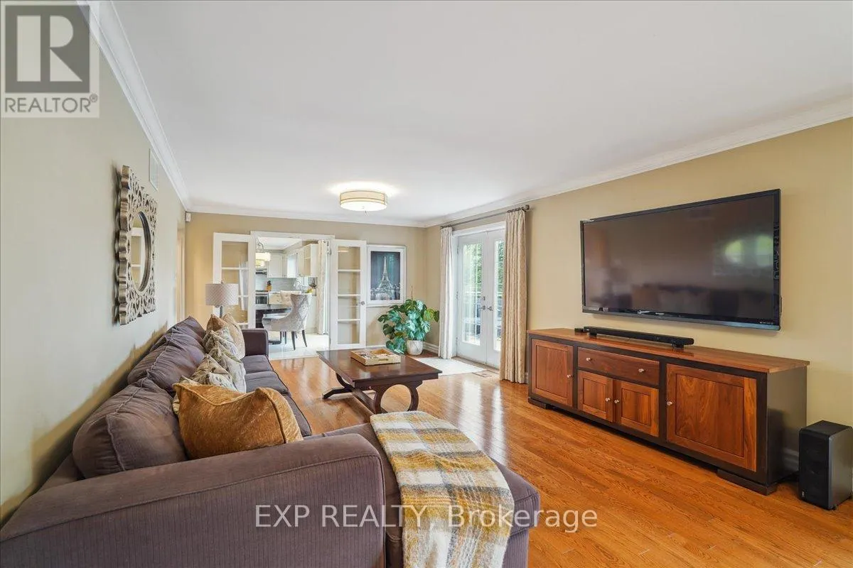 71 MANITOU DRIVE