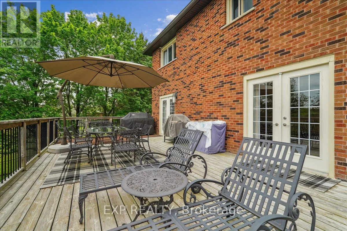 71 MANITOU DRIVE
