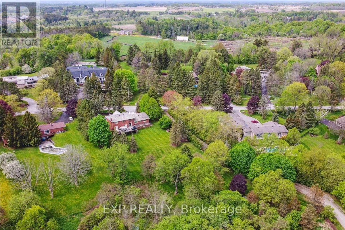 71 MANITOU DRIVE