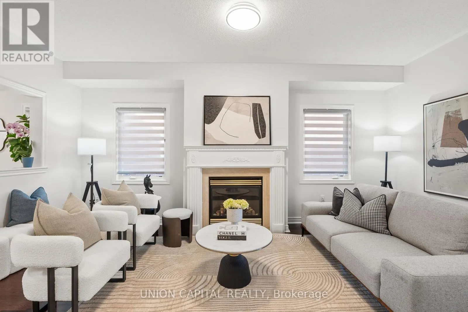 9 LANDWOOD AVENUE