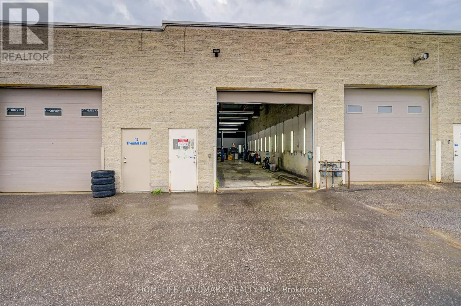 16 - 346 NEWKIRK ROAD