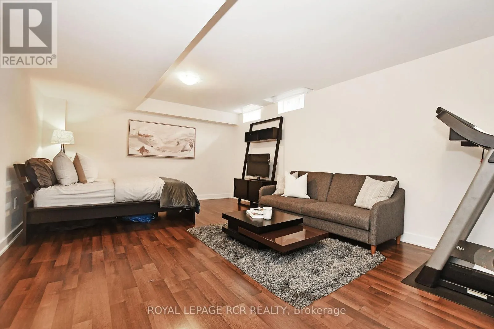 65 ANCHUSA DRIVE