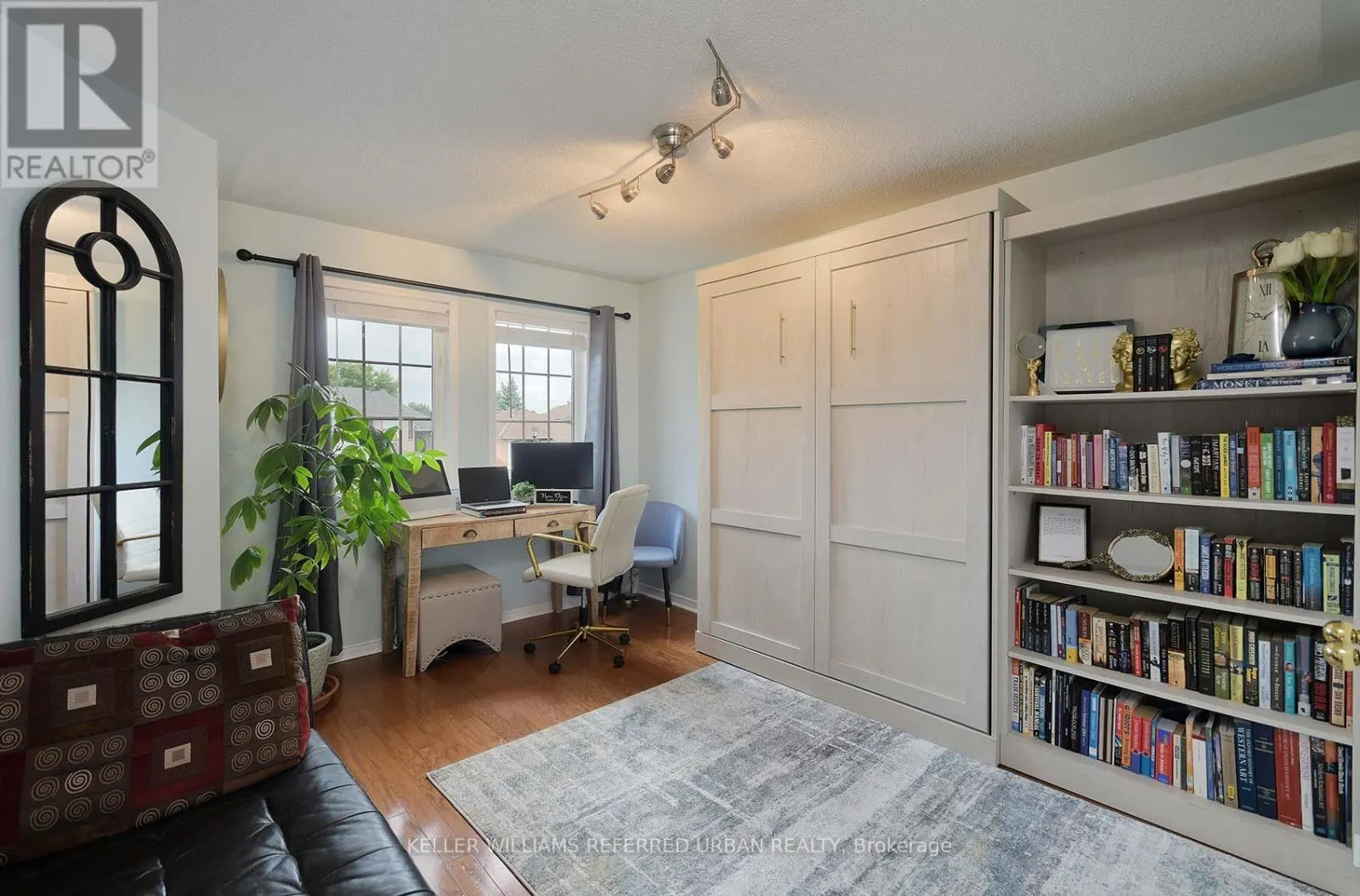 466 SILKEN LAUMANN DRIVE