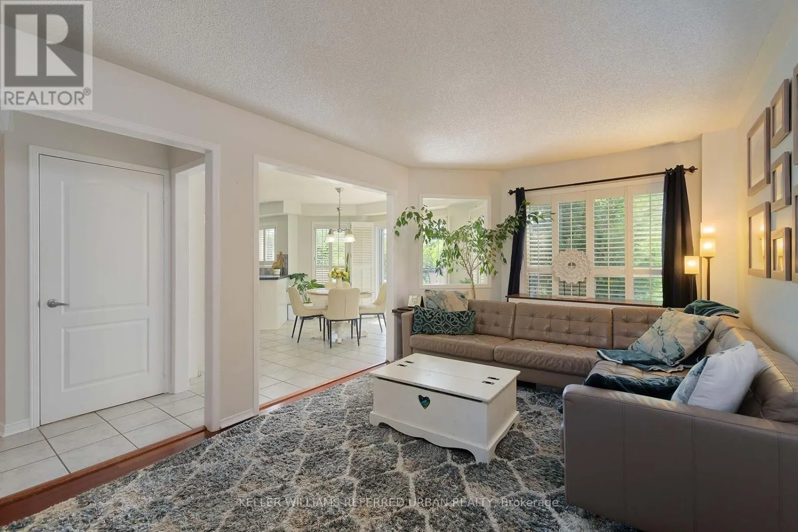 466 SILKEN LAUMANN DRIVE