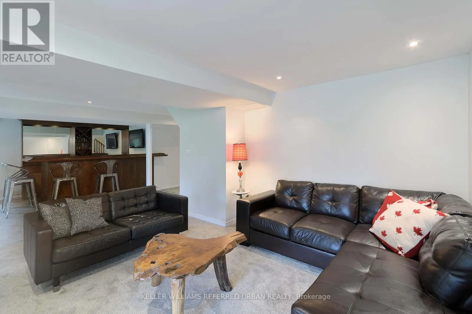 466 SILKEN LAUMANN DRIVE