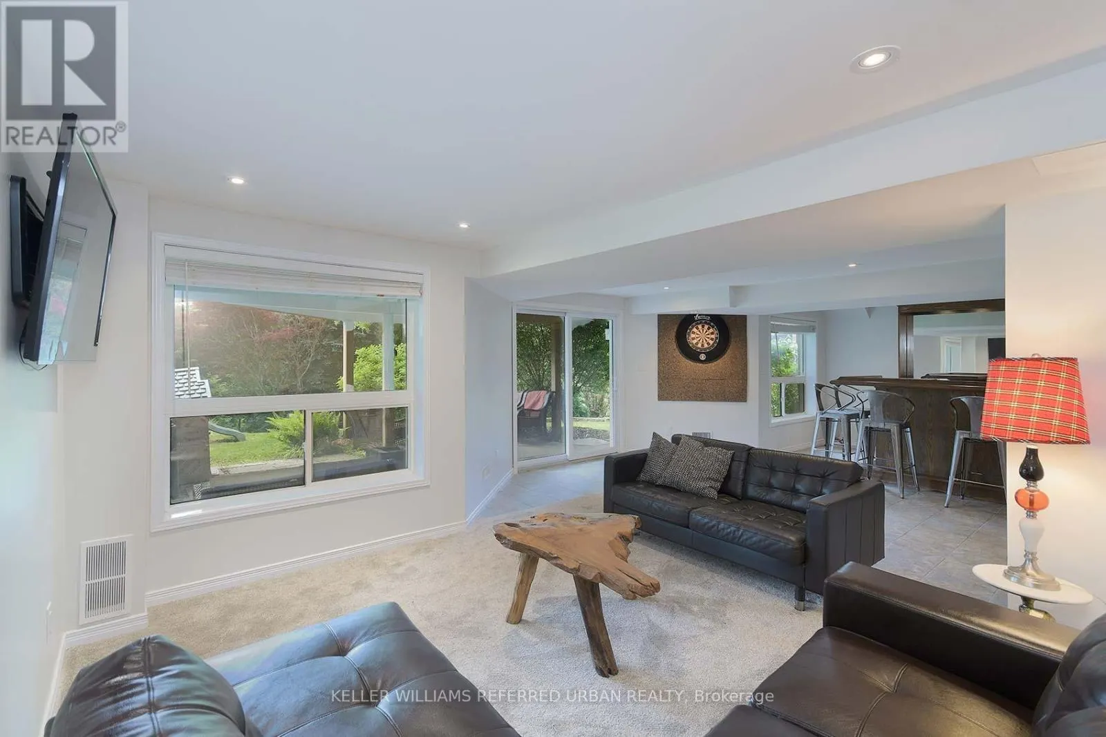 466 SILKEN LAUMANN DRIVE