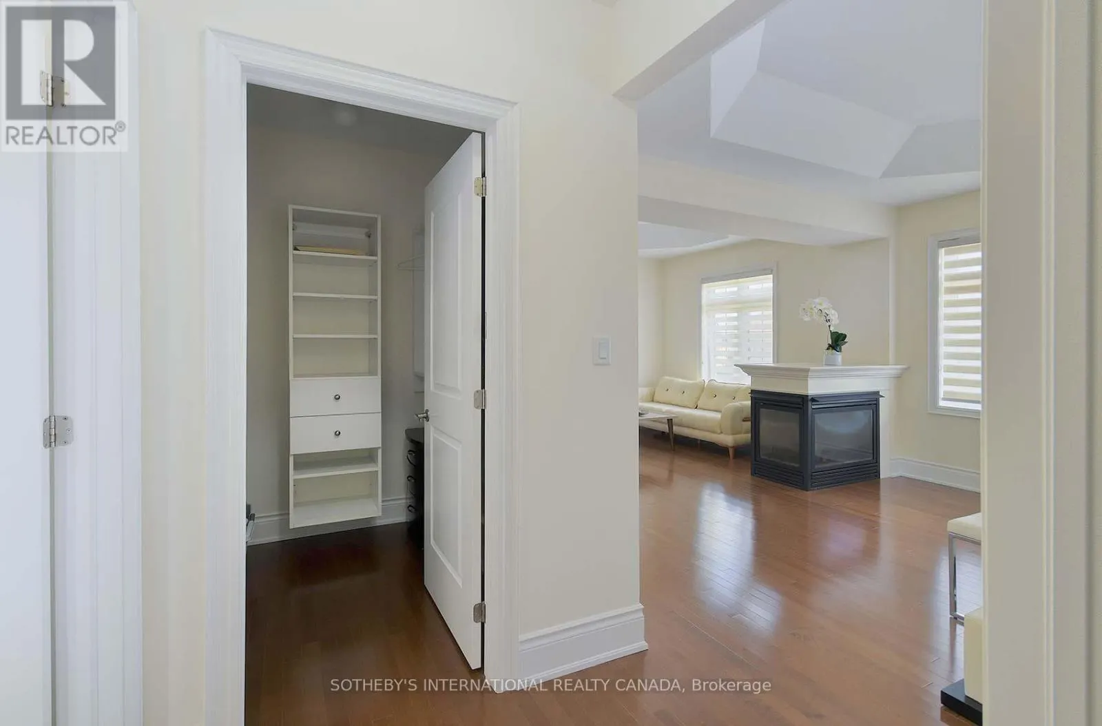 381 POETRY DRIVE