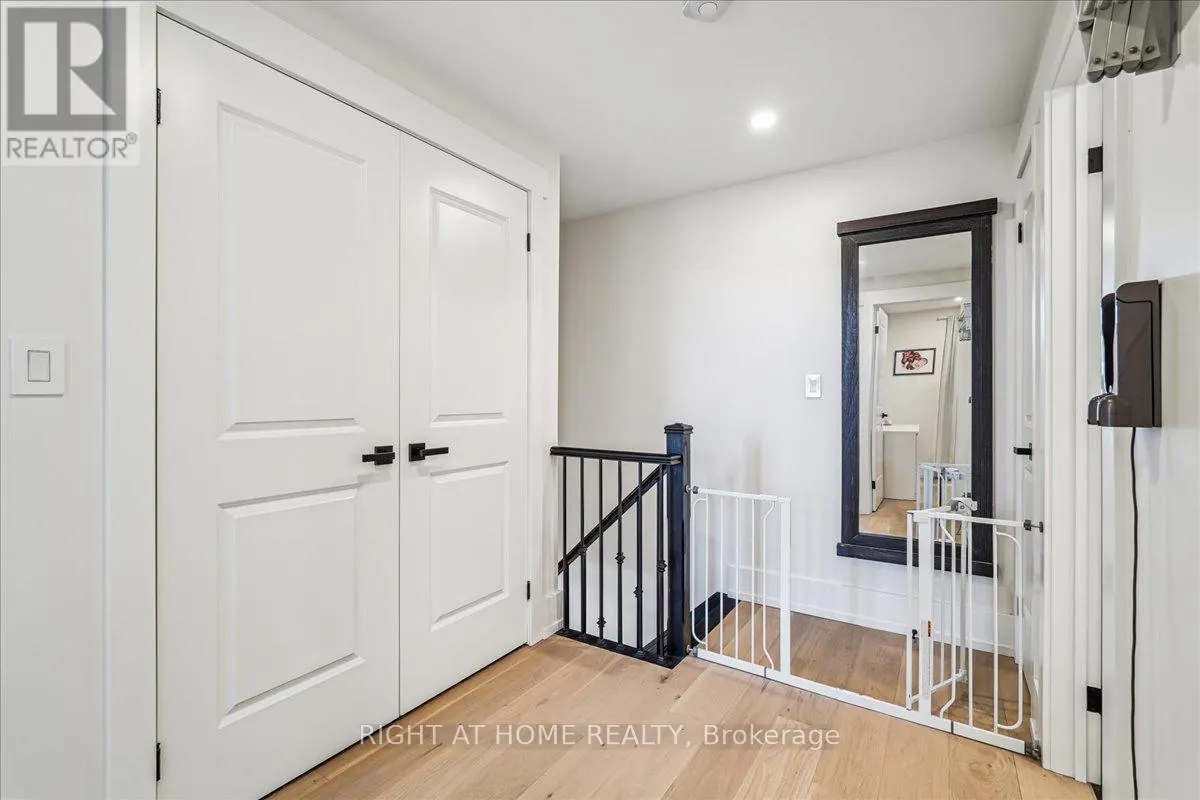 14 - 105 KAYLA CRESCENT