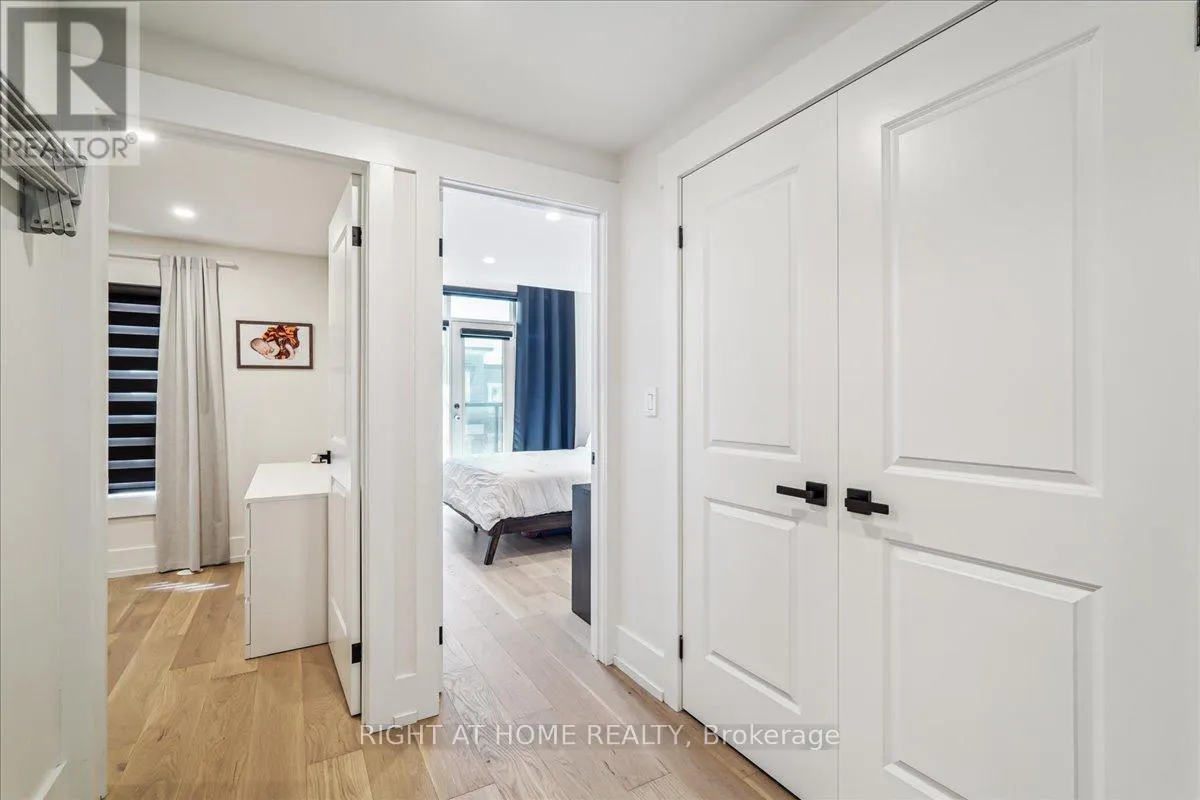 14 - 105 KAYLA CRESCENT