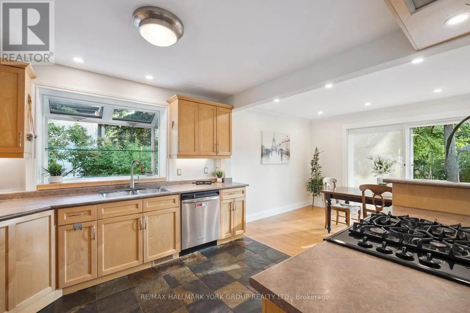 172 ALTAMIRA ROAD