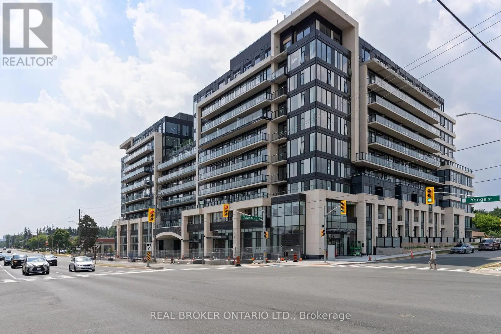 104 - 8188 YONGE STREET