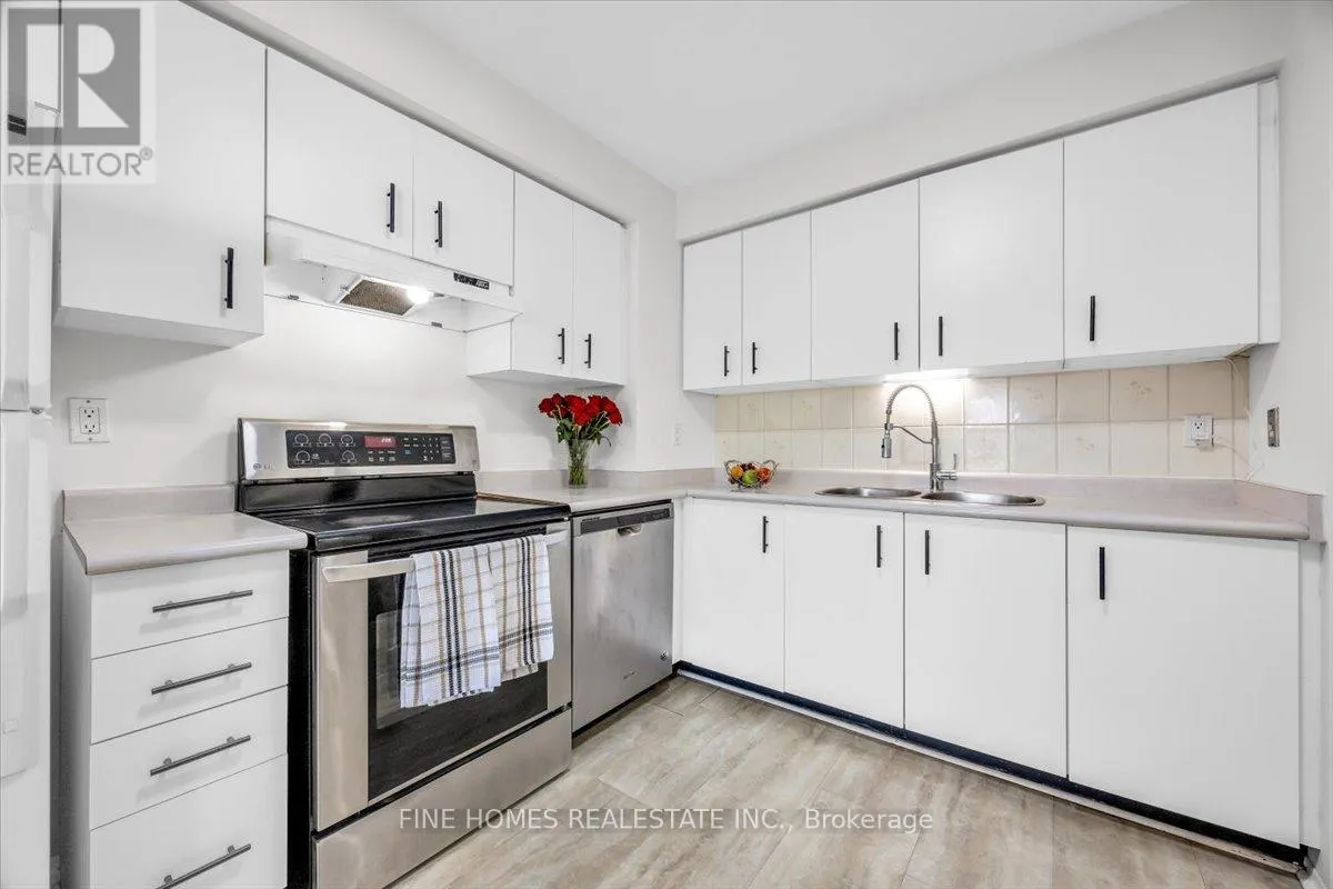 599 GIBNEY CRESCENT