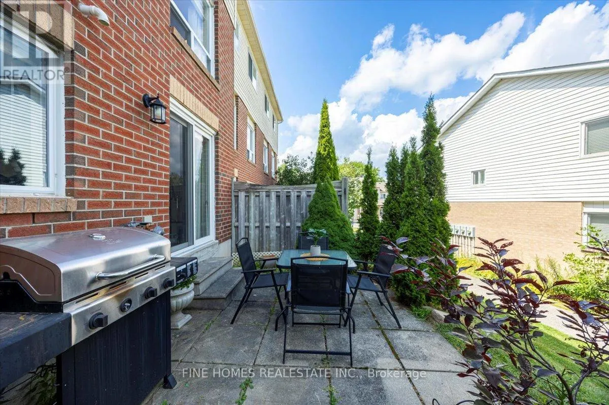 599 GIBNEY CRESCENT