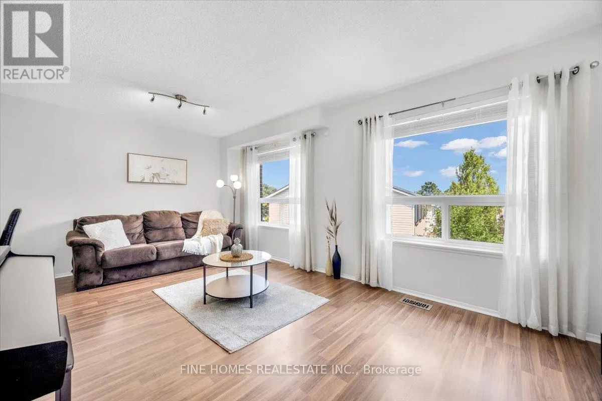 599 GIBNEY CRESCENT