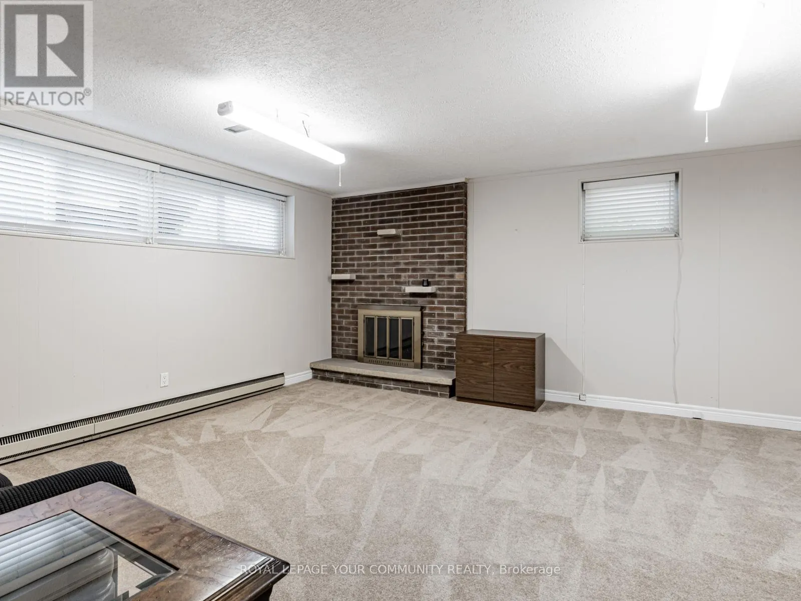 1 THORNY BRAE DRIVE