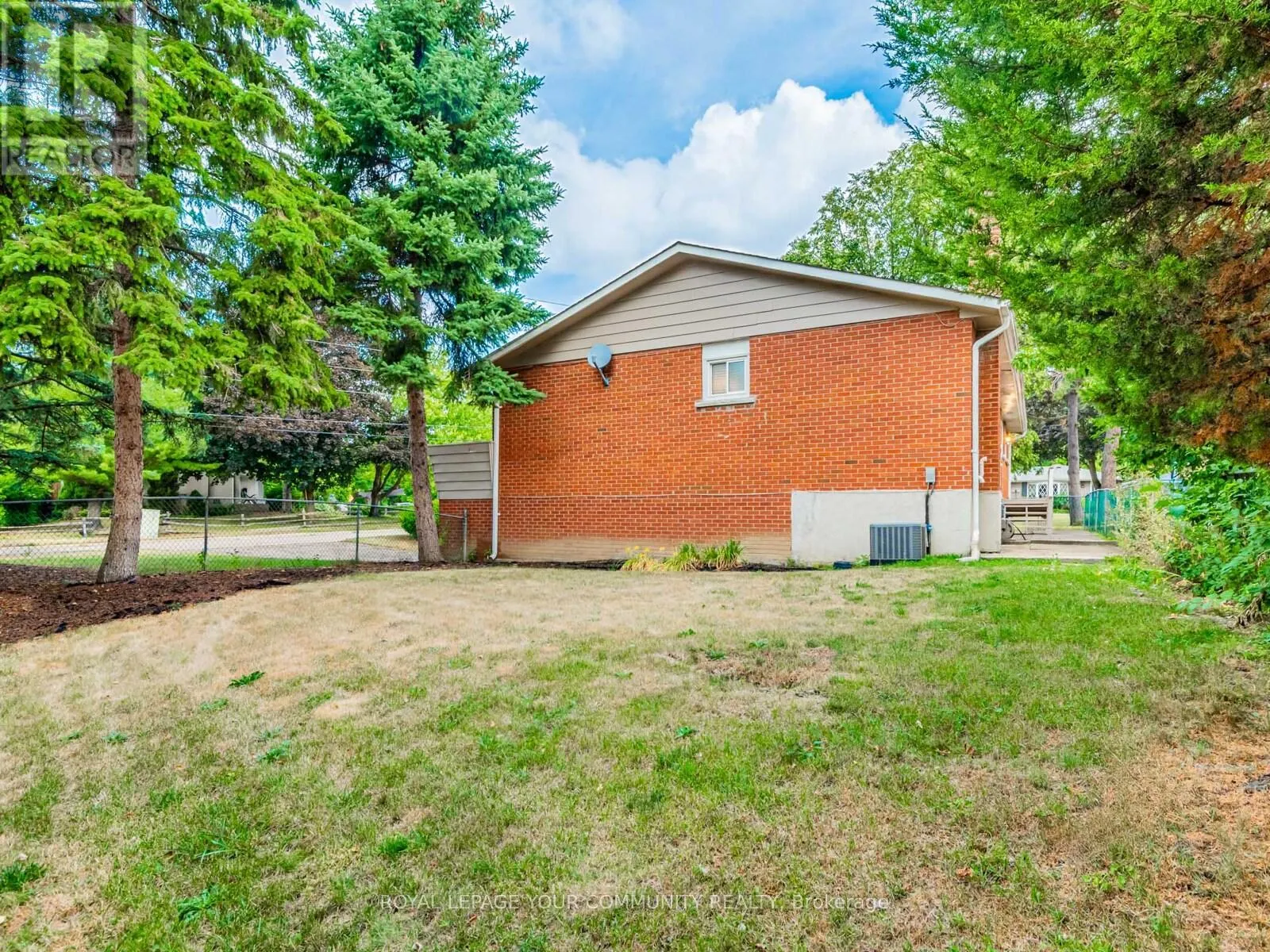 1 THORNY BRAE DRIVE