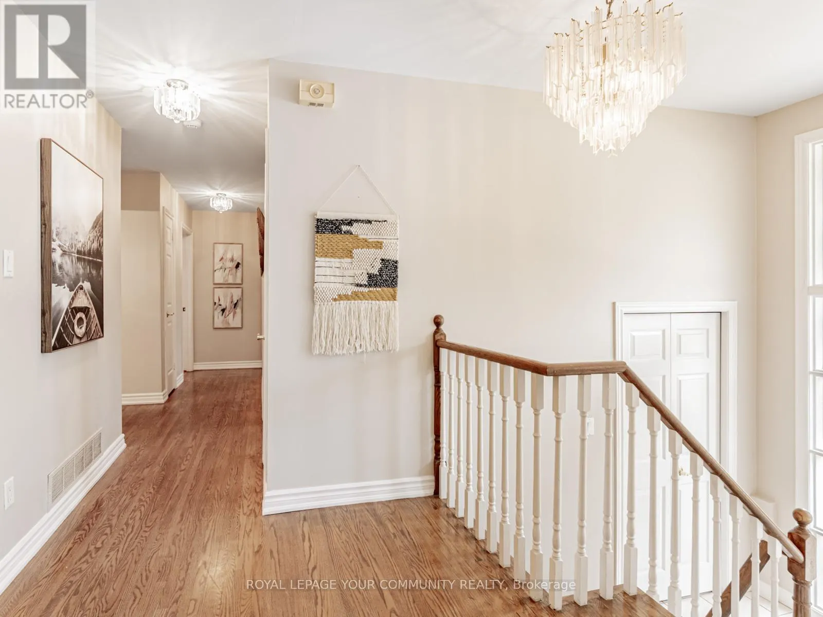 1 THORNY BRAE DRIVE
