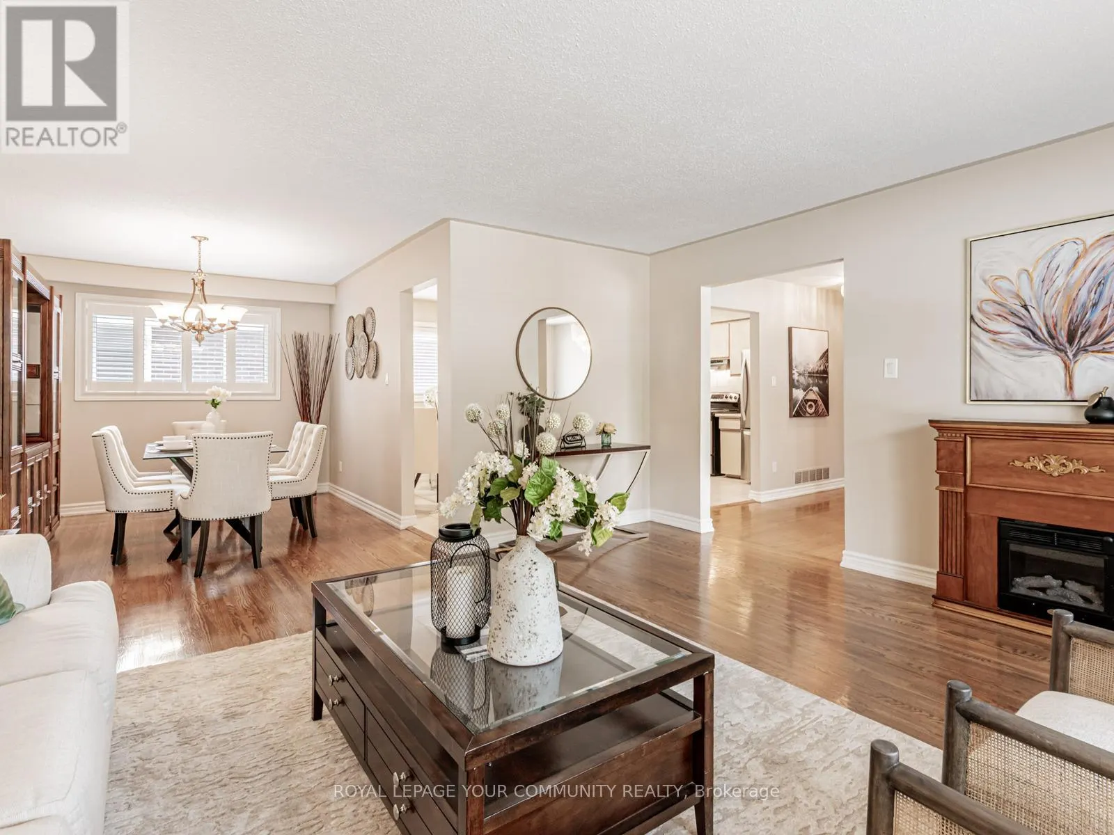 1 THORNY BRAE DRIVE