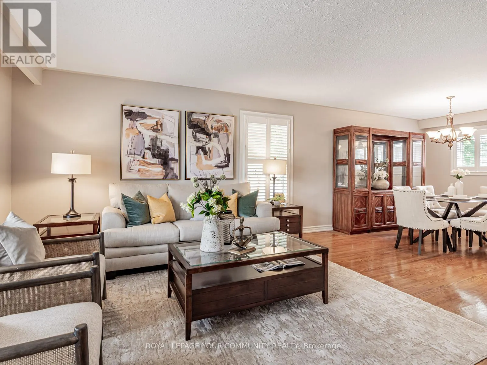 1 THORNY BRAE DRIVE