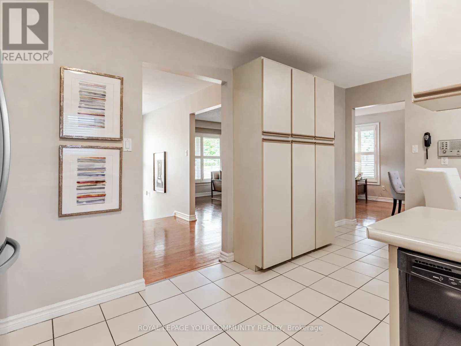 1 THORNY BRAE DRIVE