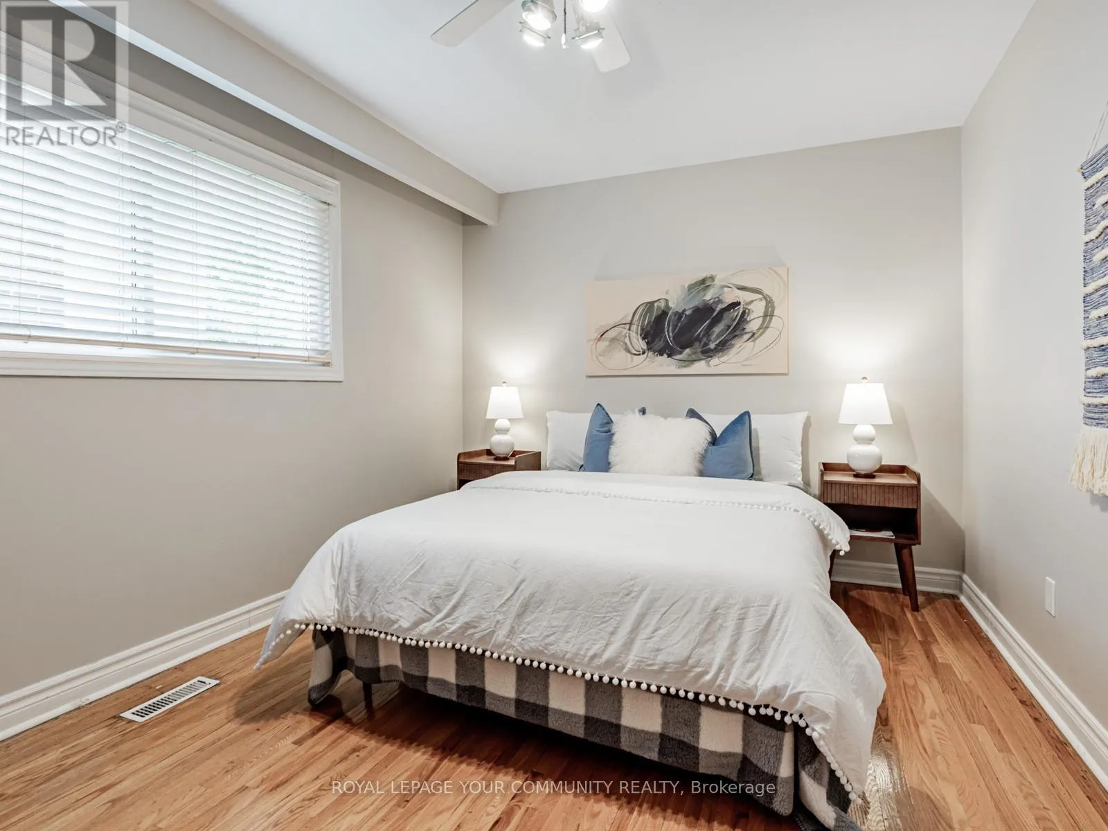 1 THORNY BRAE DRIVE