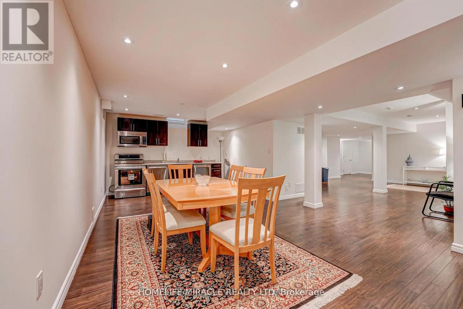 2 STANTON AVENUE