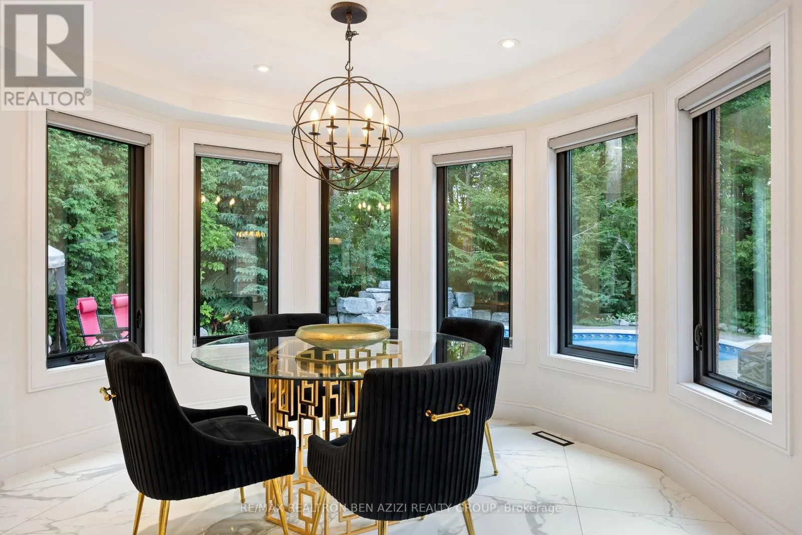 78 CHARING CRESCENT