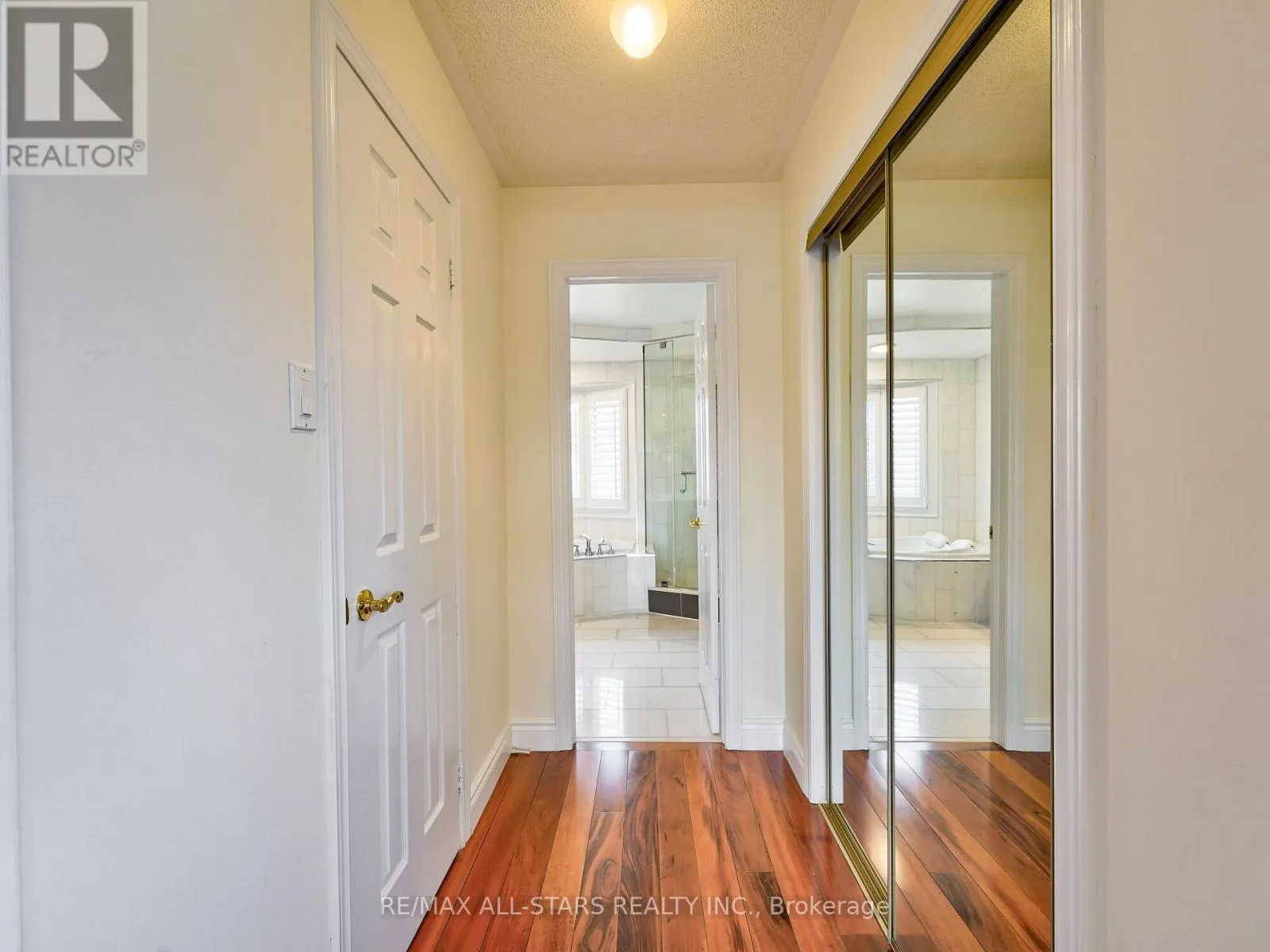 2227 RODICK ROAD