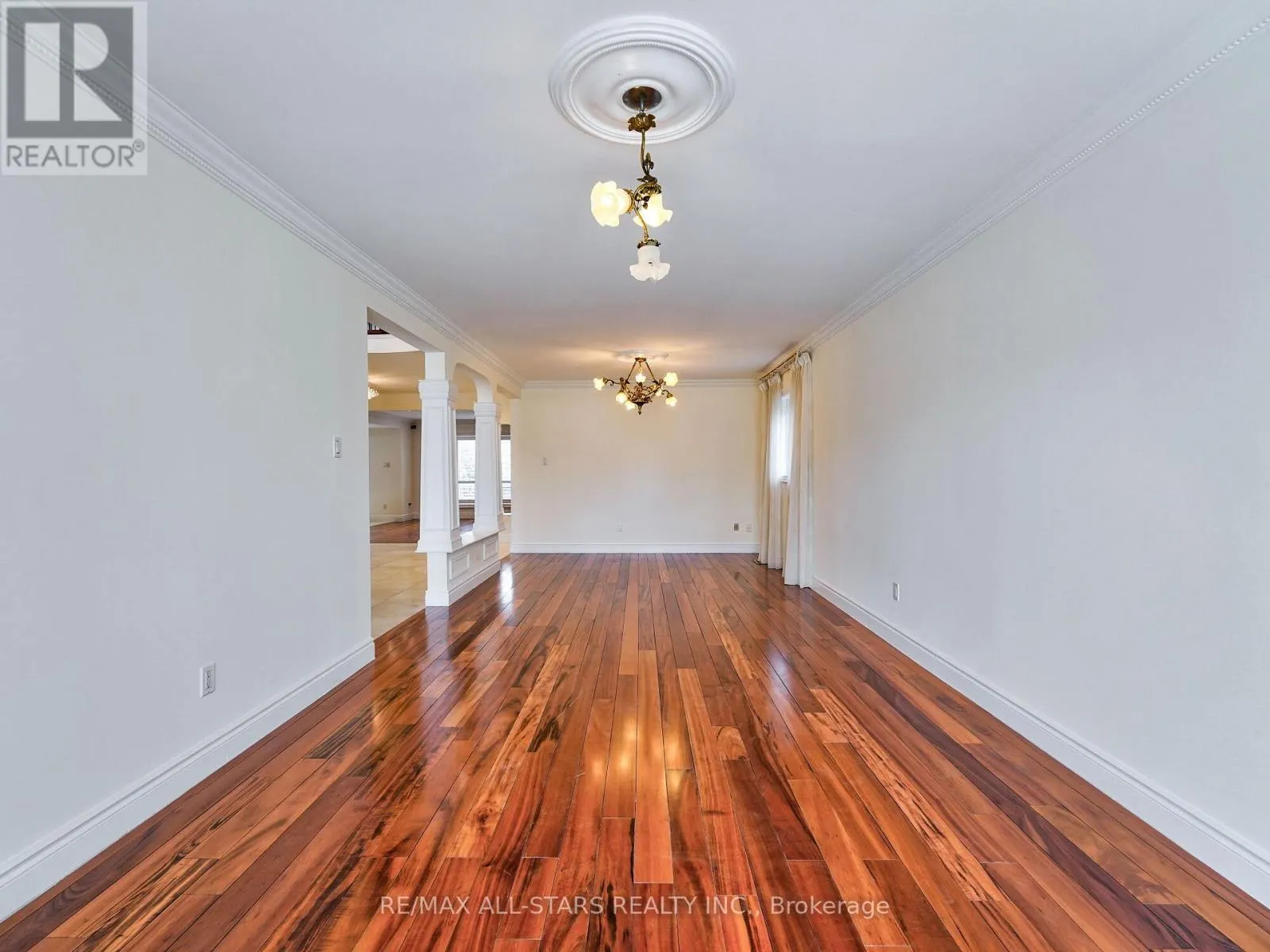 2227 RODICK ROAD