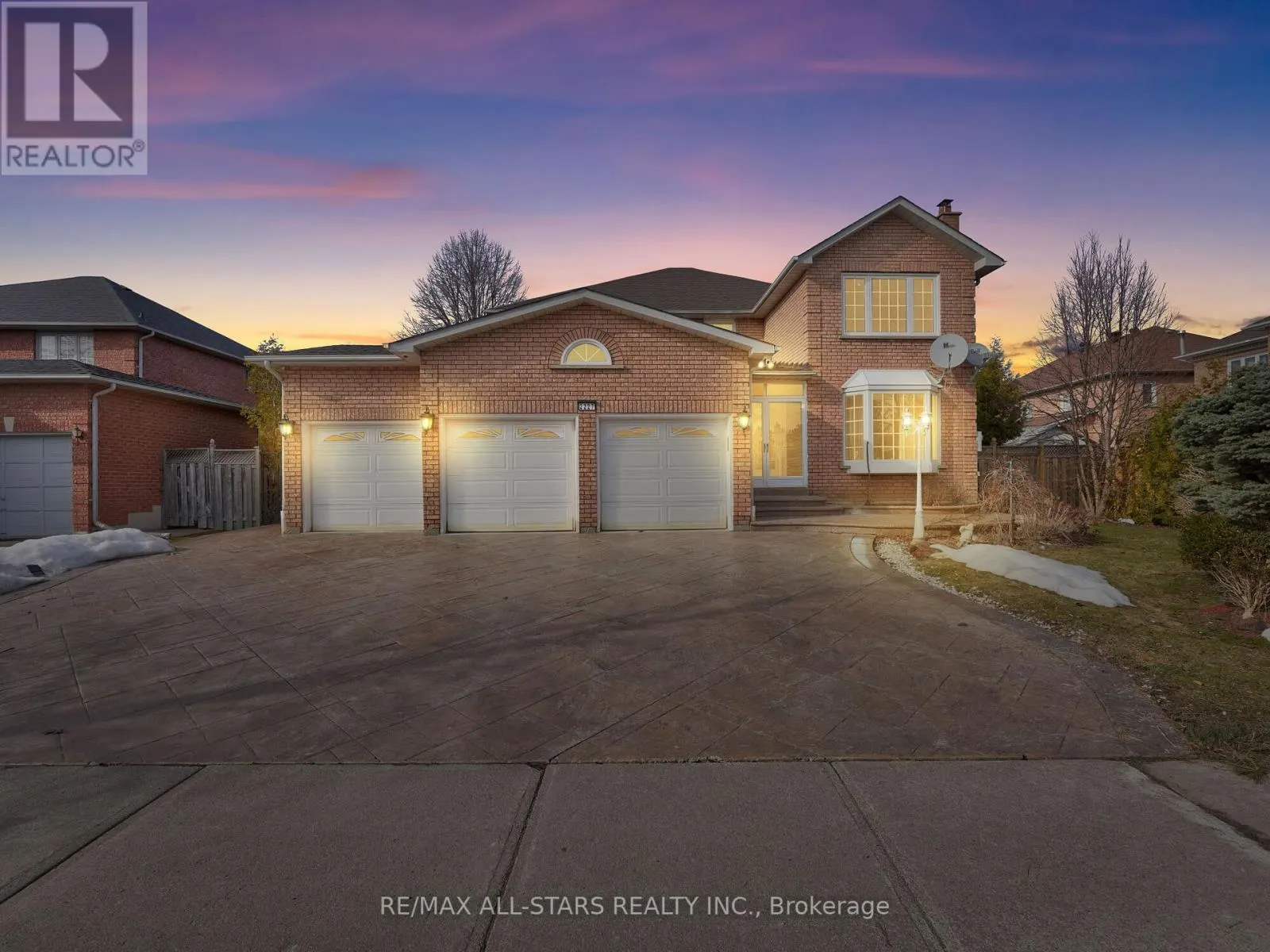 2227 RODICK ROAD