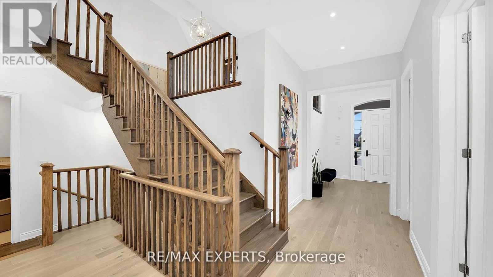 89 ROSSHAVEN CRESCENT