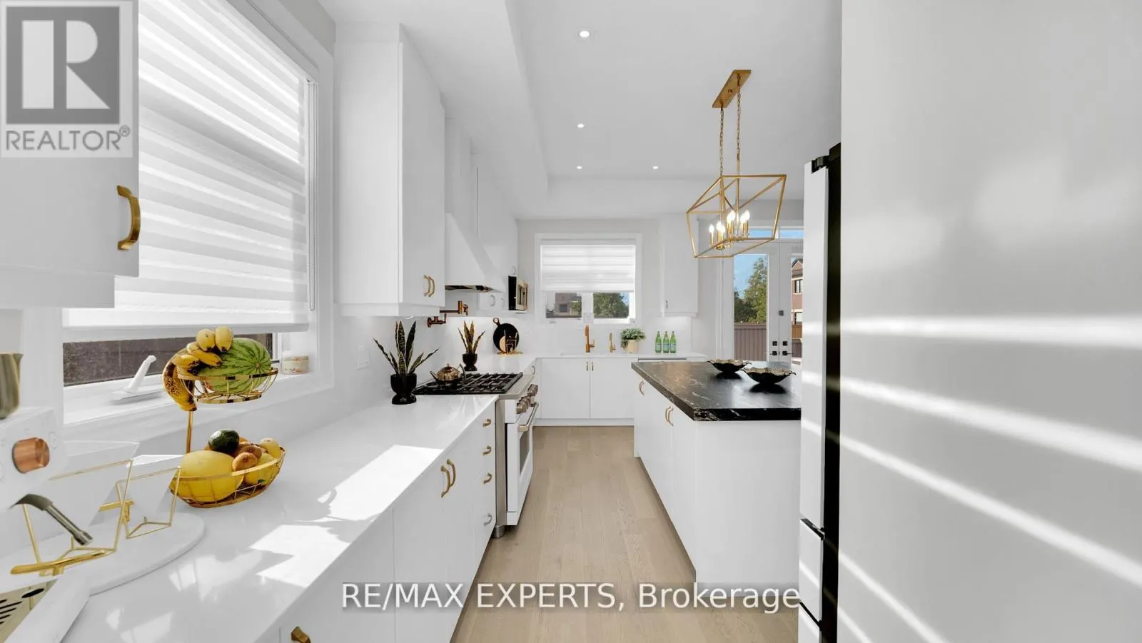 89 ROSSHAVEN CRESCENT