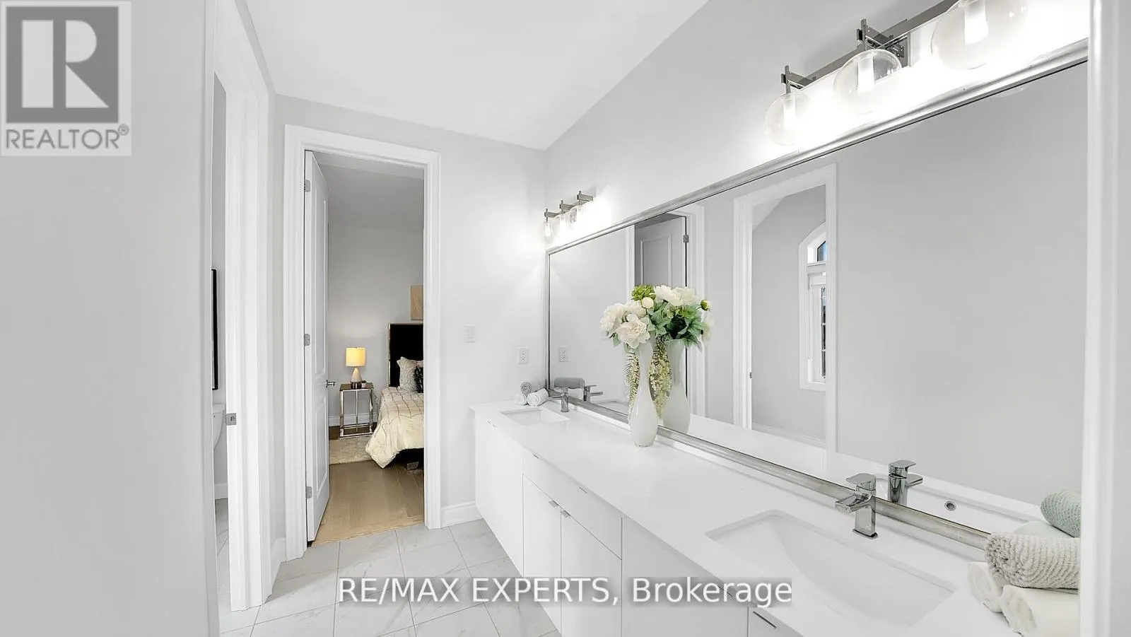 89 ROSSHAVEN CRESCENT