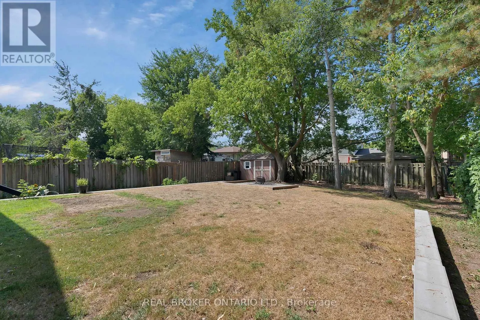 1036 METRO ROAD N