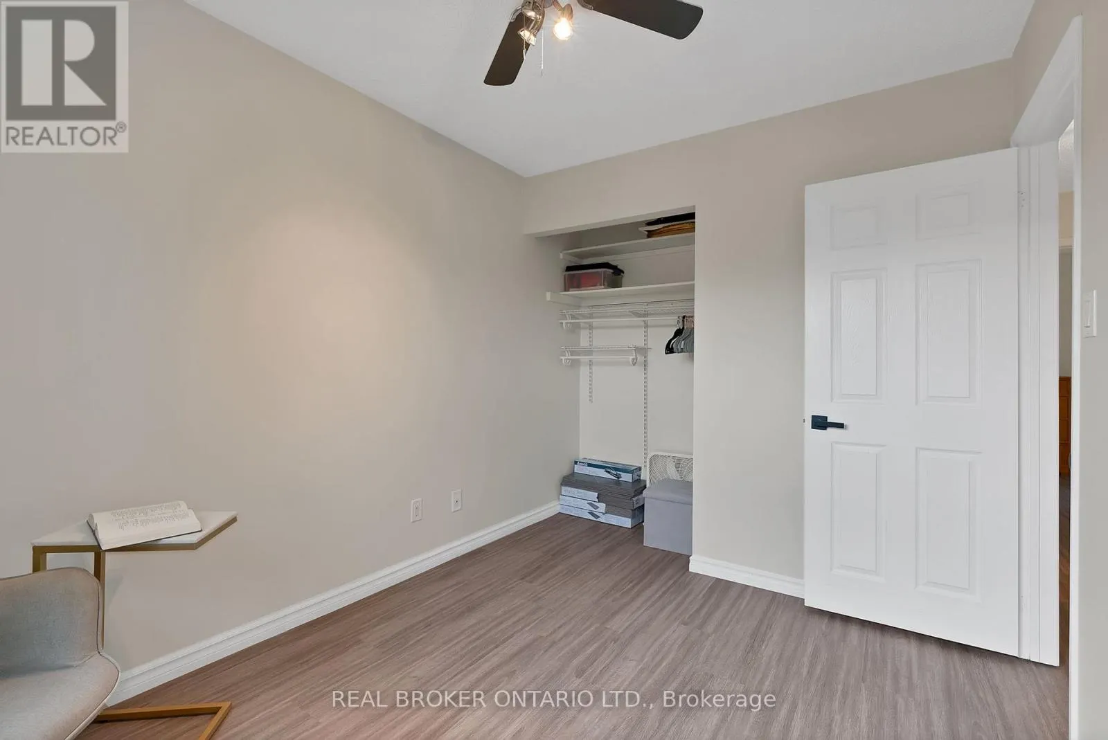 1036 METRO ROAD N
