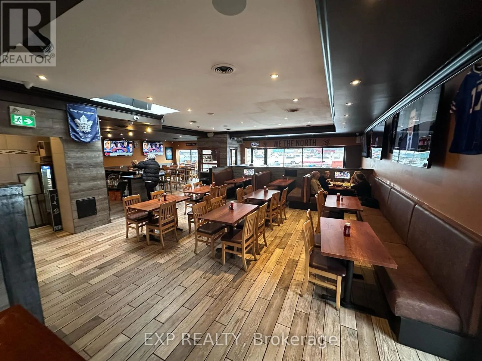 111 - 9580 YONGE STREET