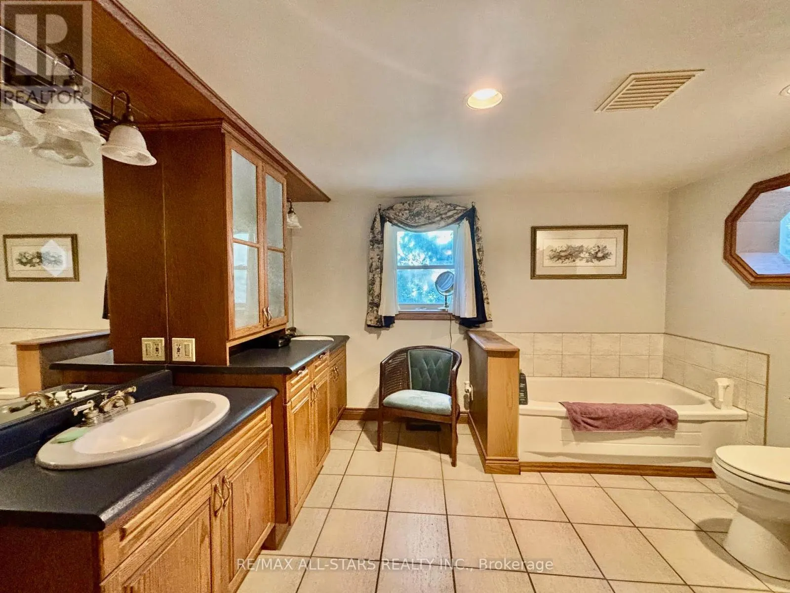 5601 BETHESDA ROAD