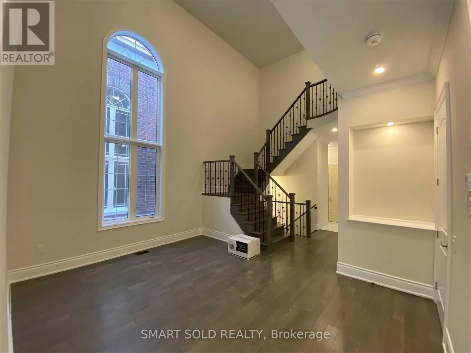30 MENOTTI DRIVE