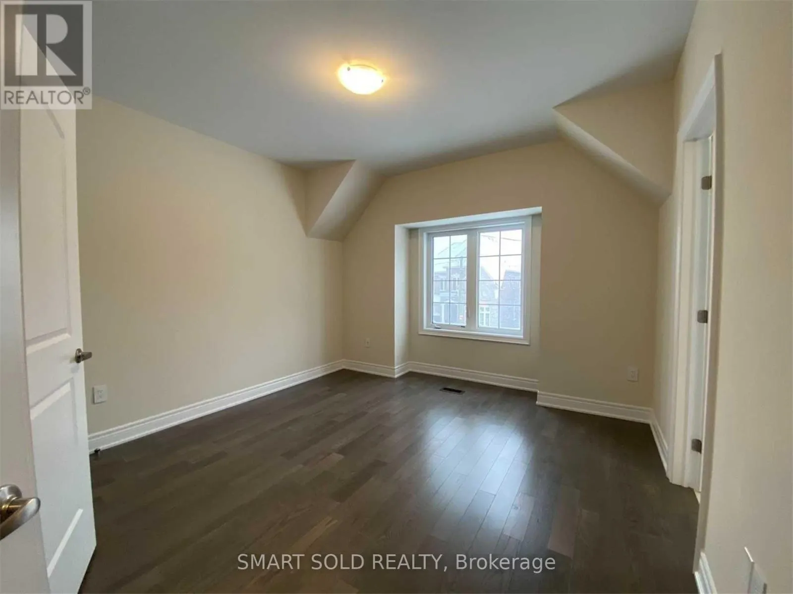 30 MENOTTI DRIVE