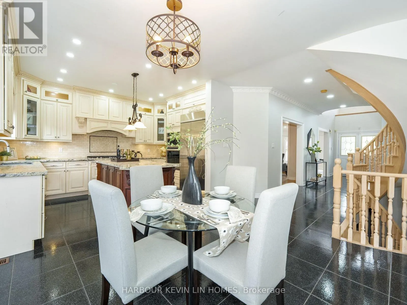 77 KEVI CRESCENT