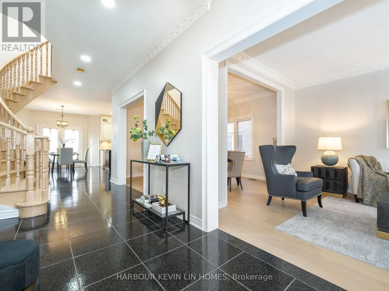 77 KEVI CRESCENT