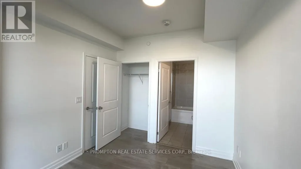 807 - 8 ROUGE VALLEY DRIVE W