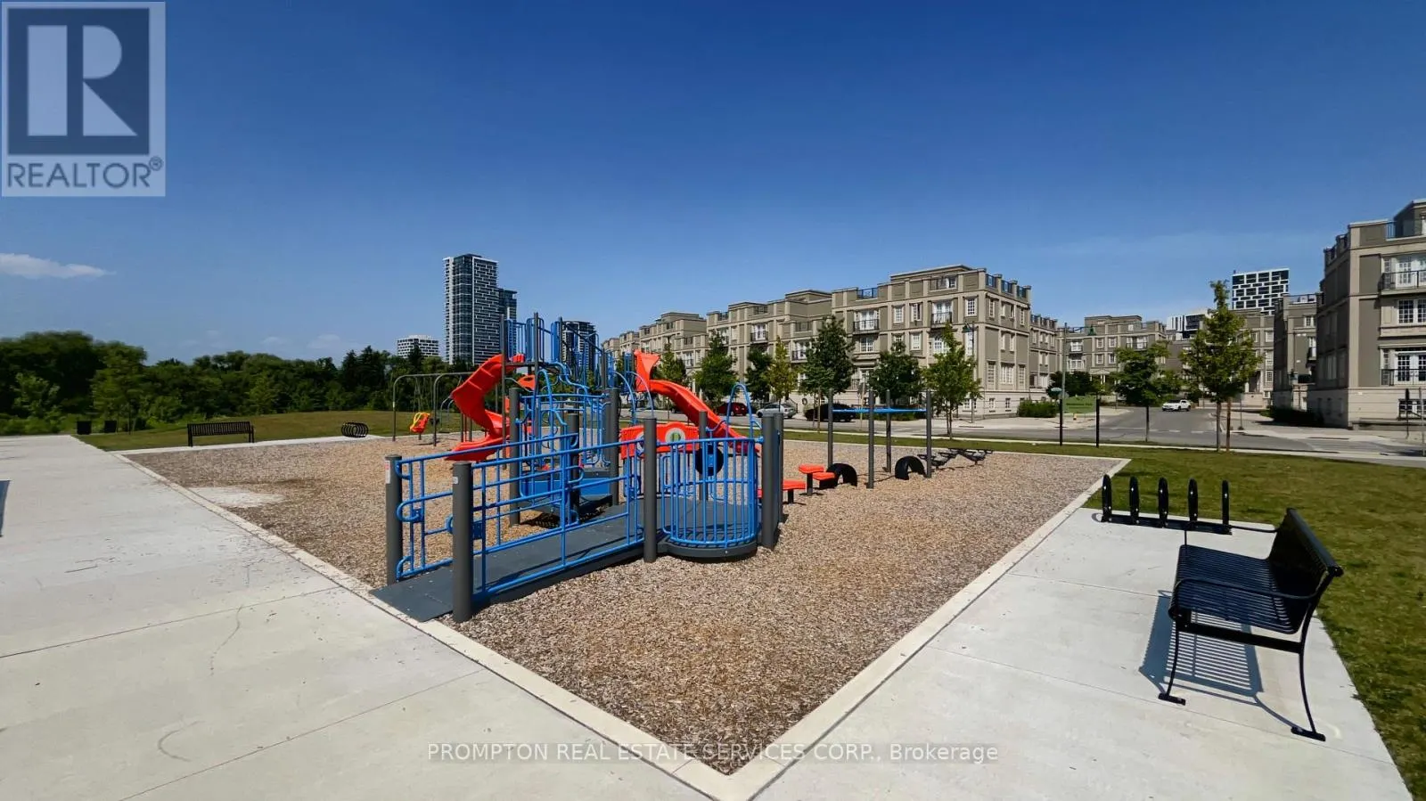 807 - 8 ROUGE VALLEY DRIVE W