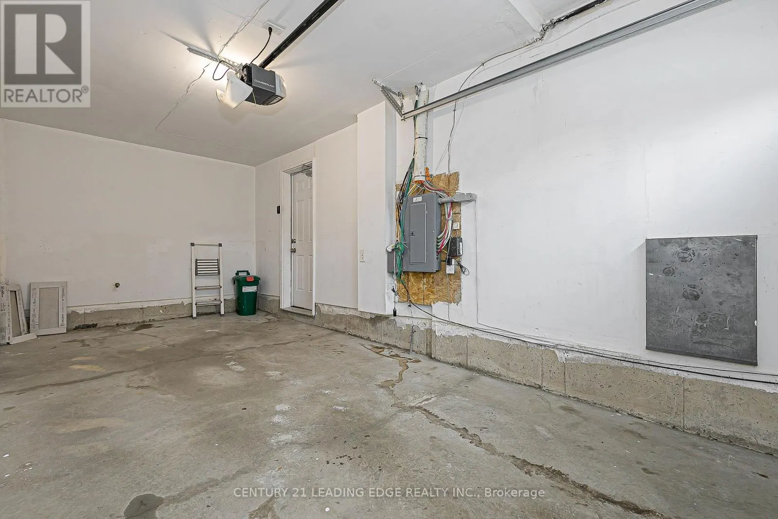 319 DELRAY DRIVE