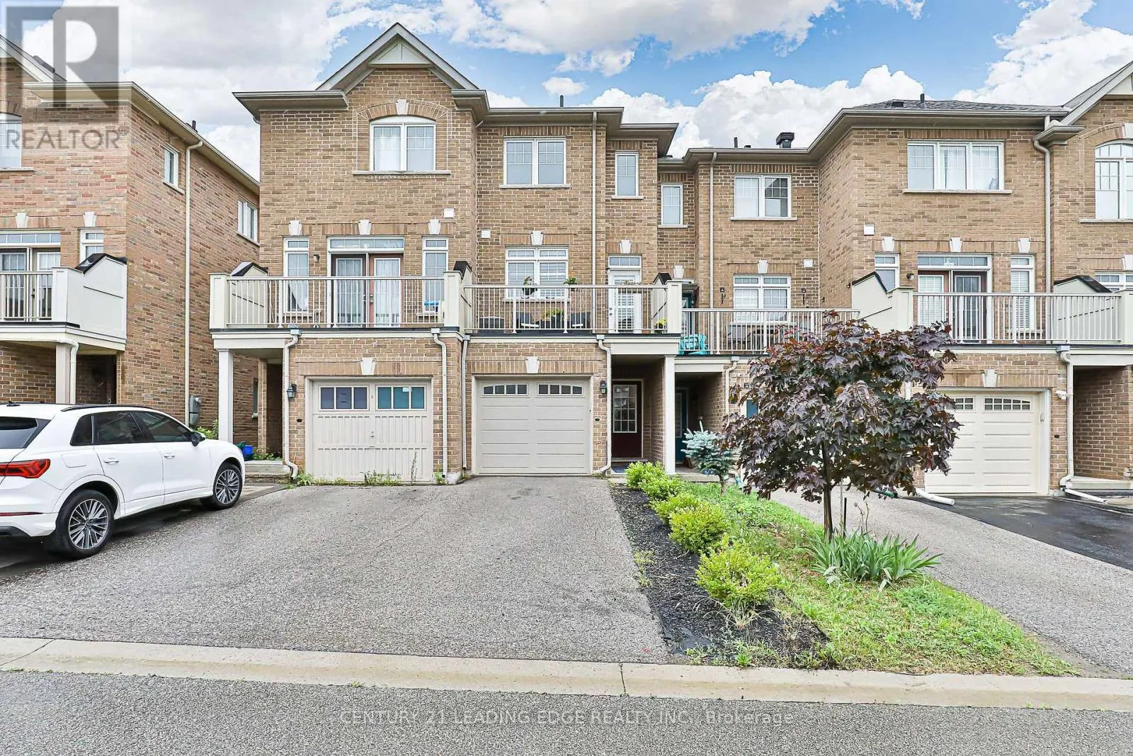 319 DELRAY DRIVE