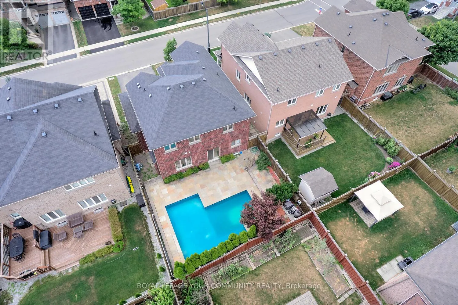 434 GILPIN DRIVE