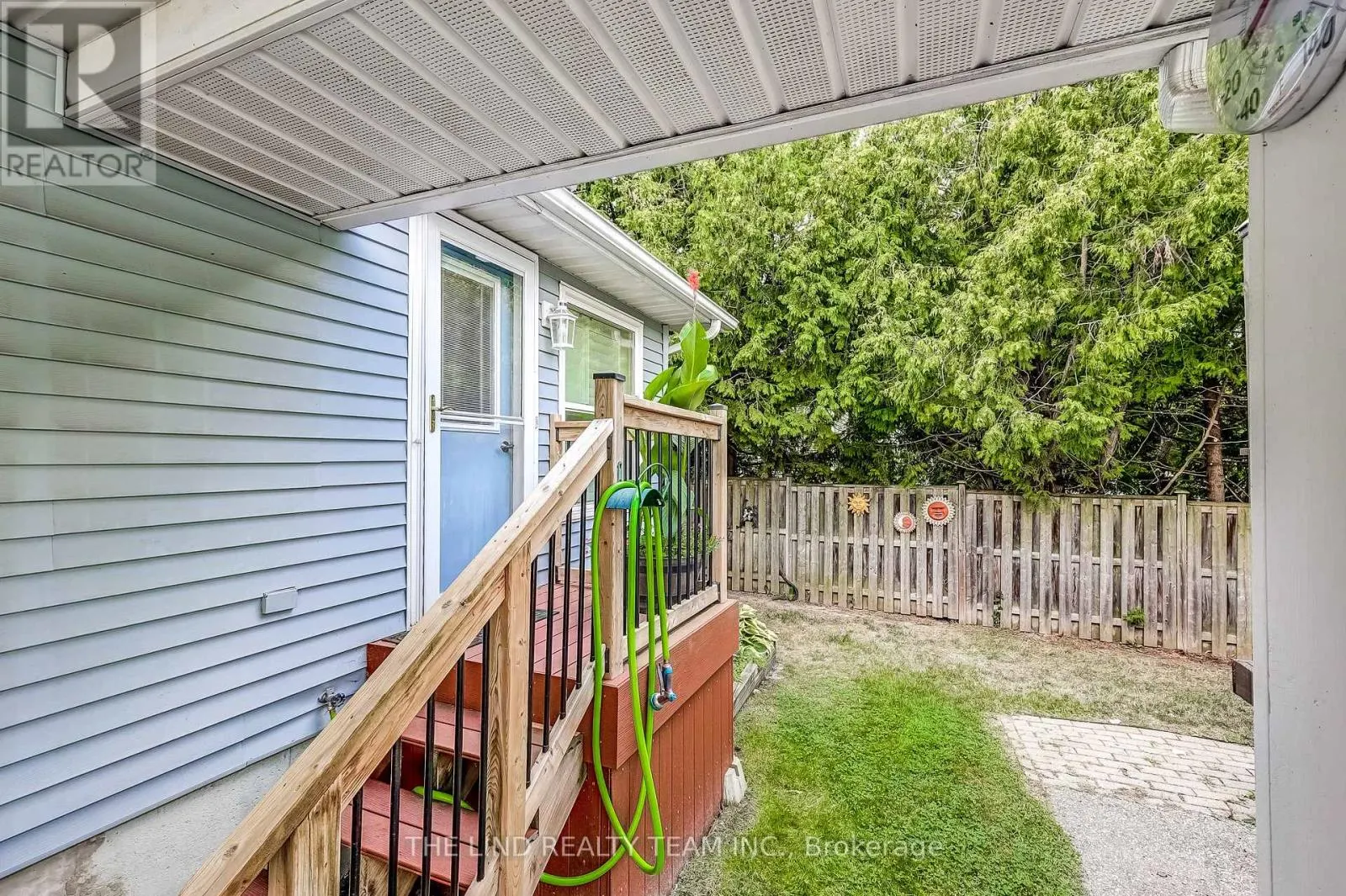 272 JEFF SMITH COURT